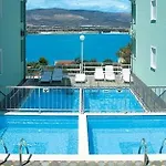 Διαμέρισμα With A Swimming Pool Mastrinka, Ciovo - 11192 Τρογκίρ