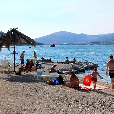 Διαμέρισμα With A Swimming Pool Mastrinka, Ciovo - 11192 Τρογκίρ