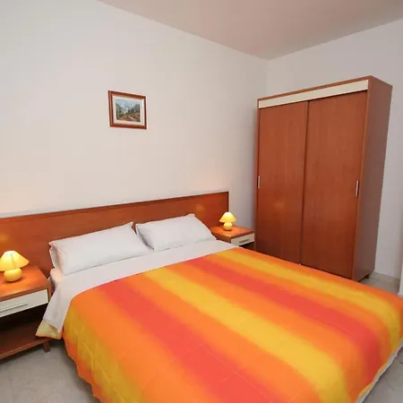 Apartments With A Swimming Pool Mastrinka, Ciovo - 11192 Apartment
